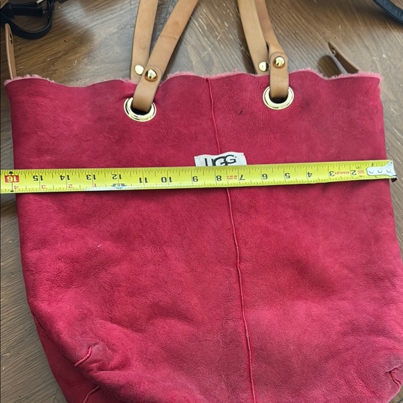 UGG Australia Red Suede Shoulder Tote Bag with Leather Handles Shearling Lined - Picture 10 of 16